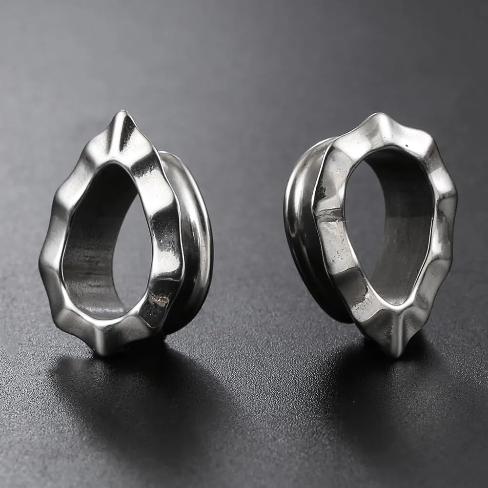 1 Pair Cute gauges Silver/Gold Ear Tunnels Plugs with speckle 316 Stainless Steel Ear Gauges Weight Plugs Hypoallergenic expander Piercing Body Jewelry