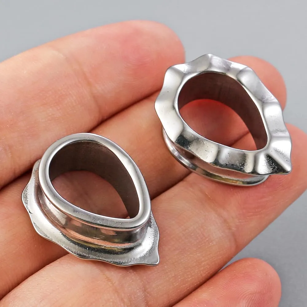 1 Pair Cute gauges Silver/Gold Ear Tunnels Plugs with speckle 316 Stainless Steel Ear Gauges Weight Plugs Hypoallergenic expander Piercing Body Jewelry