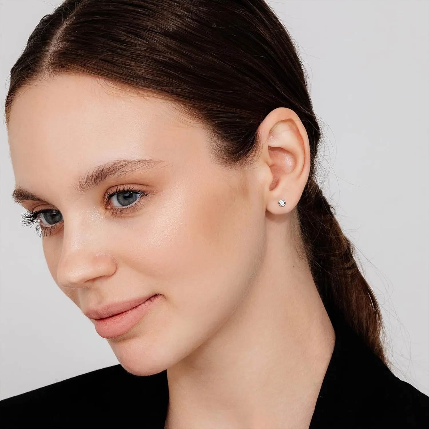 2 Pairs Flat Back Stud Earrings for Women, 18k Gold Cartilage Earrings as Screw Back Earrings Hypoallergenic for her, Nap Earring as Comfy Earrings Gifts for Her (3 5mm, Gold)