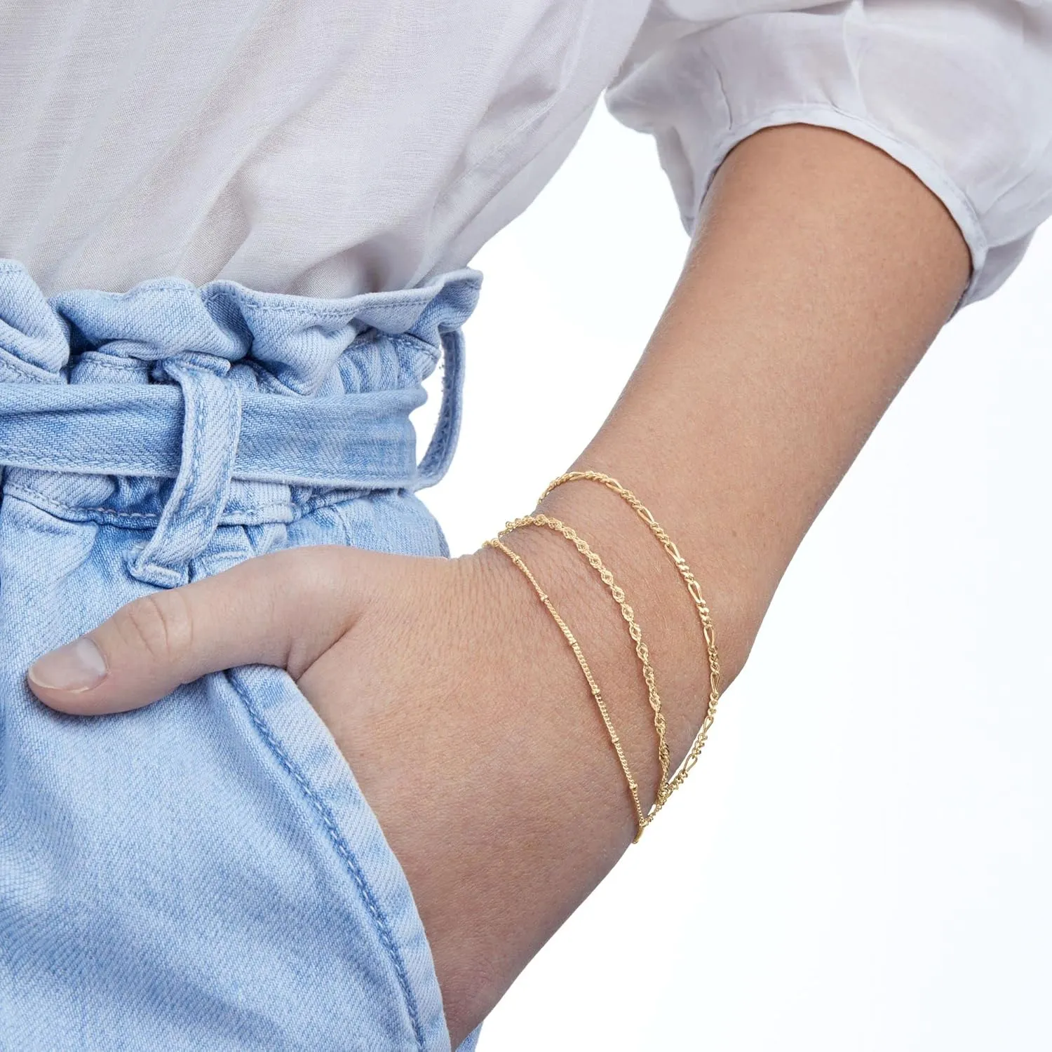 Amazon Essentials Set of Three Singapore, Figaro and Bead Station Chain Bracelet (previously Amazon Collection)