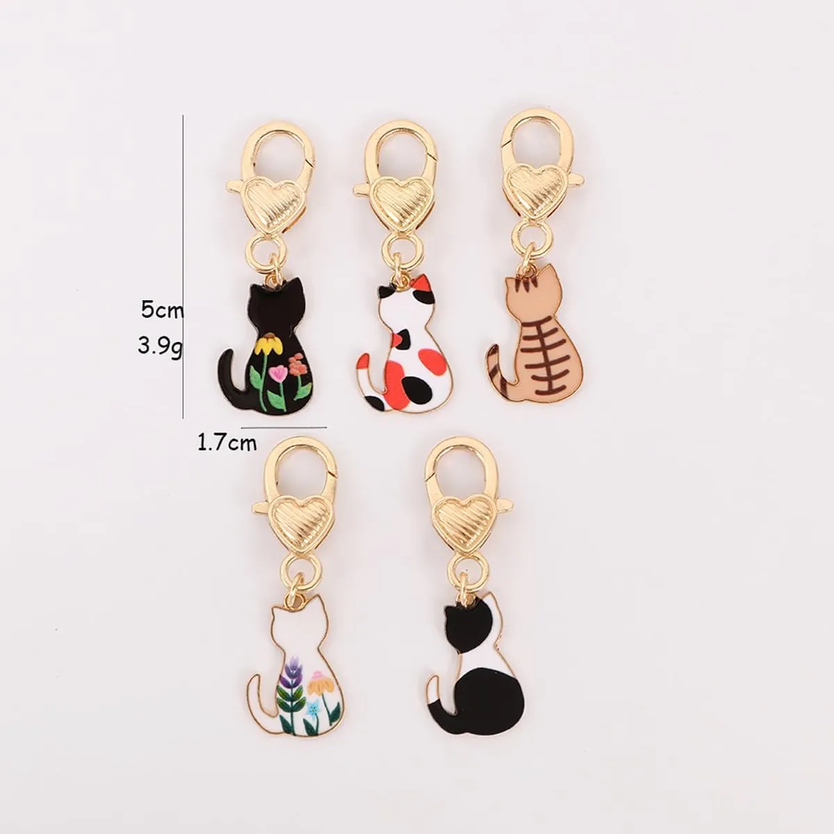 Cat Lover Gifts Funny Kawaii Black White Cat keychain Cute Enamel Flower Bag Charms for Backpack Aesthetic Decor