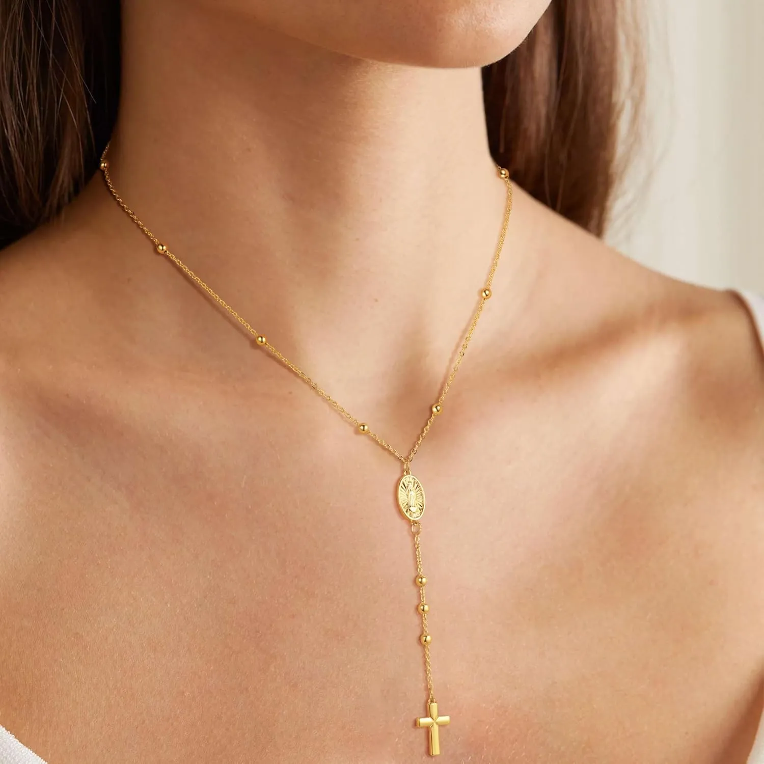Cross Necklace for Women Cross Pendant Necklace Dainty Layered Chain Necklace Simple Cute Necklaces for Women Trendy Jewelry Gifts for Women
