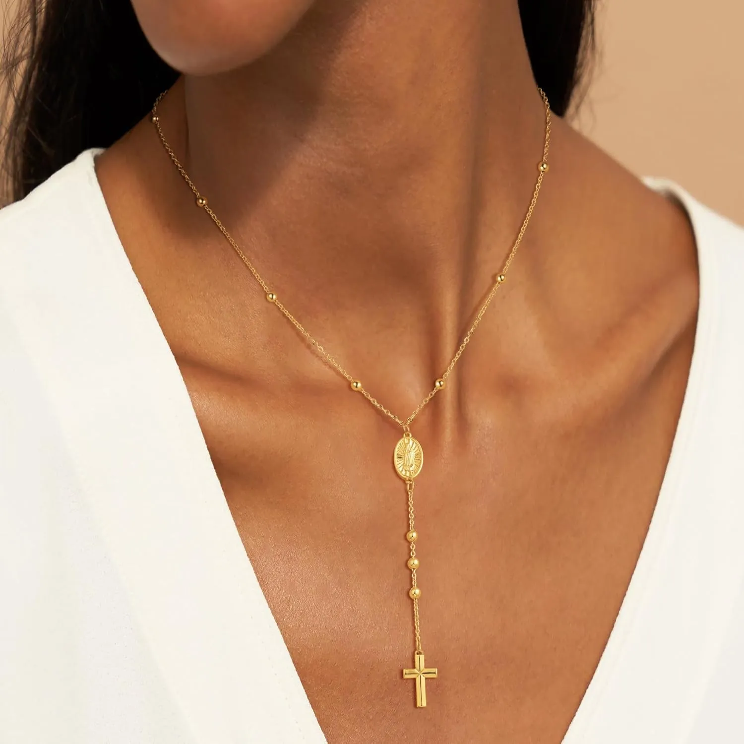 Cross Necklace for Women Cross Pendant Necklace Dainty Layered Chain Necklace Simple Cute Necklaces for Women Trendy Jewelry Gifts for Women