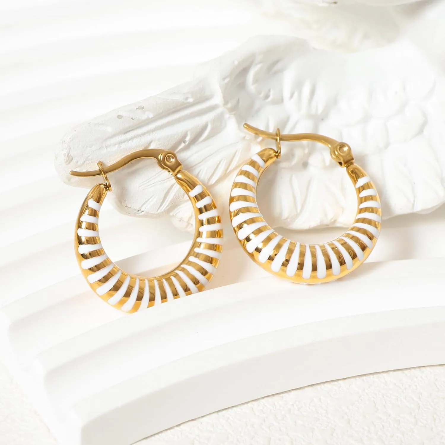 Enamel Hoop Earrings for Women Colorful Enamel Chunky Hoop Earrings 18K Gold Plated Stainless Steel Enamel Earrings Jewelry Gift for Girlfriend Wife