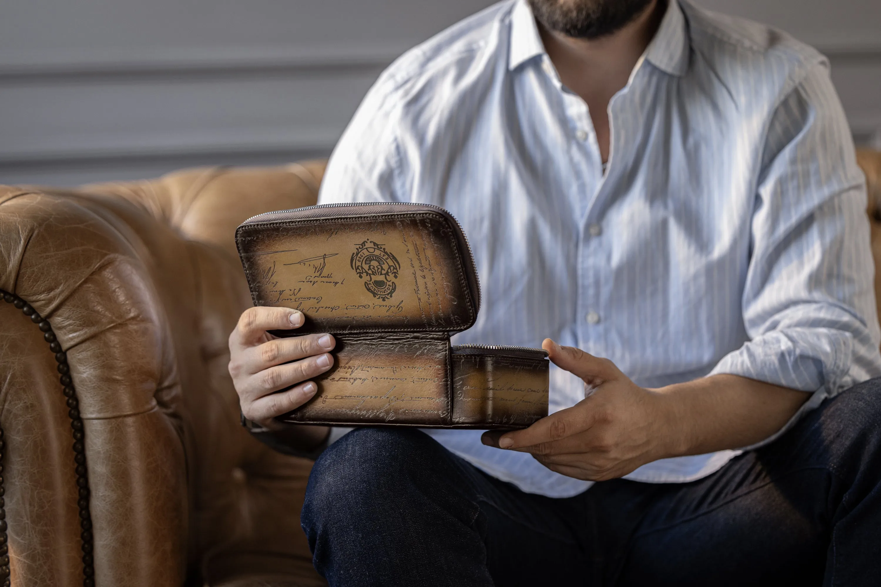 Ephesus Watch Case - Parchment Patina Java Brown For 3 Watches