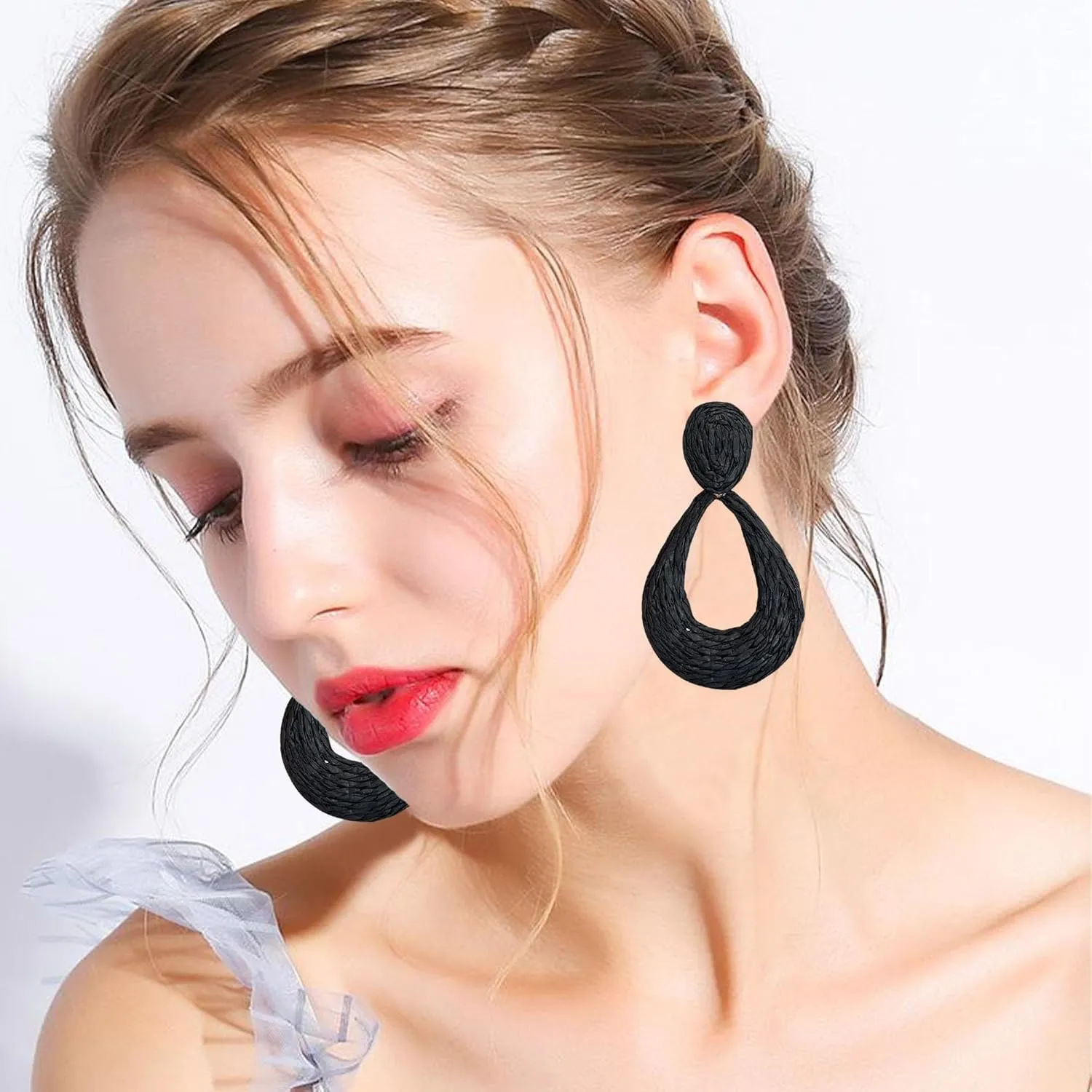 GBAHFY Boho Raffia Teardrop Stud Earrings Handmade Statement Bohemian Teardrop Dangle Earrings for Women