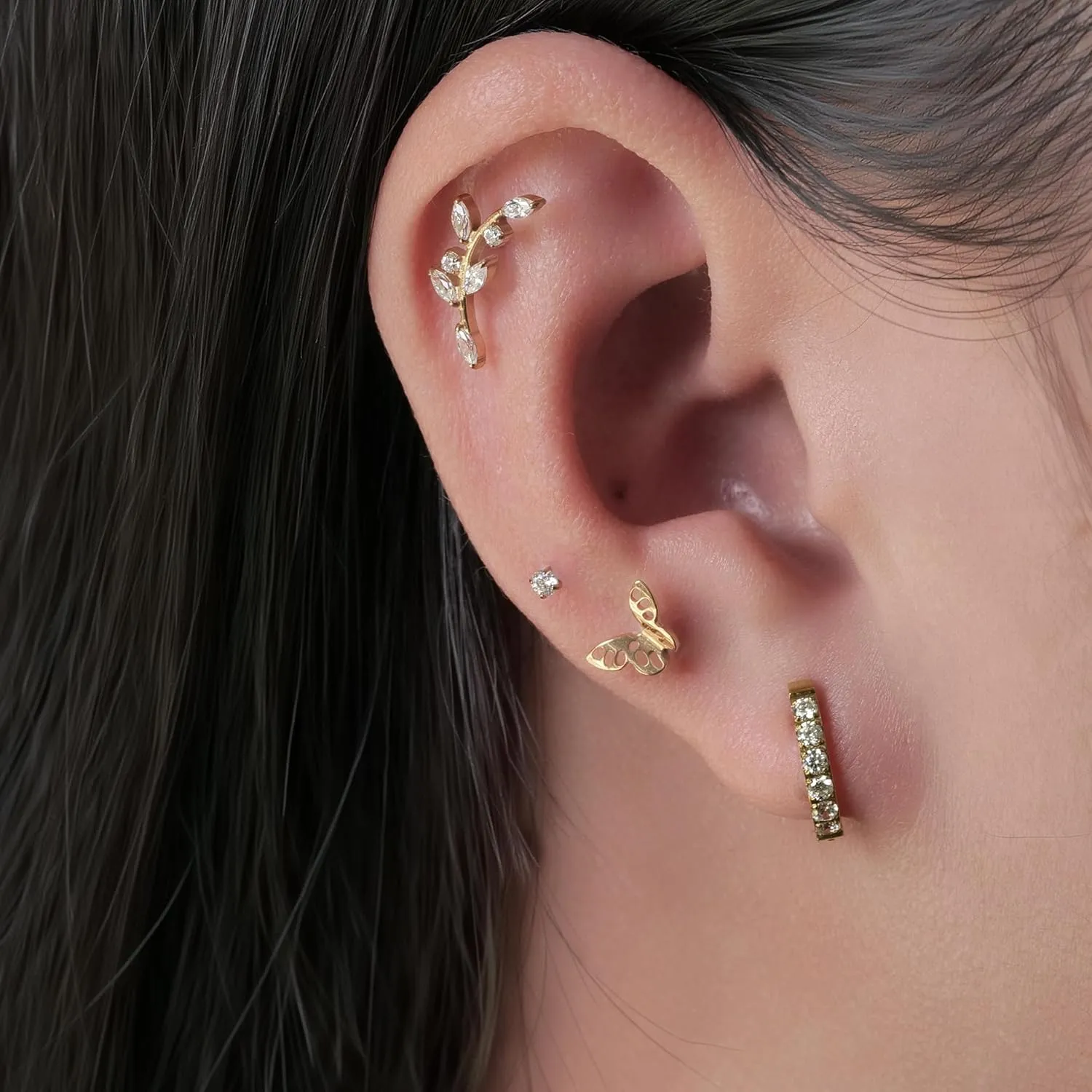 Limerencia Hypoallergenic Implant Grade Titanium G23 Huggie Hoop Earrings, 5A Cubic Zirconia Pure Titanium F136 Hoops for Women Sensitive Ears