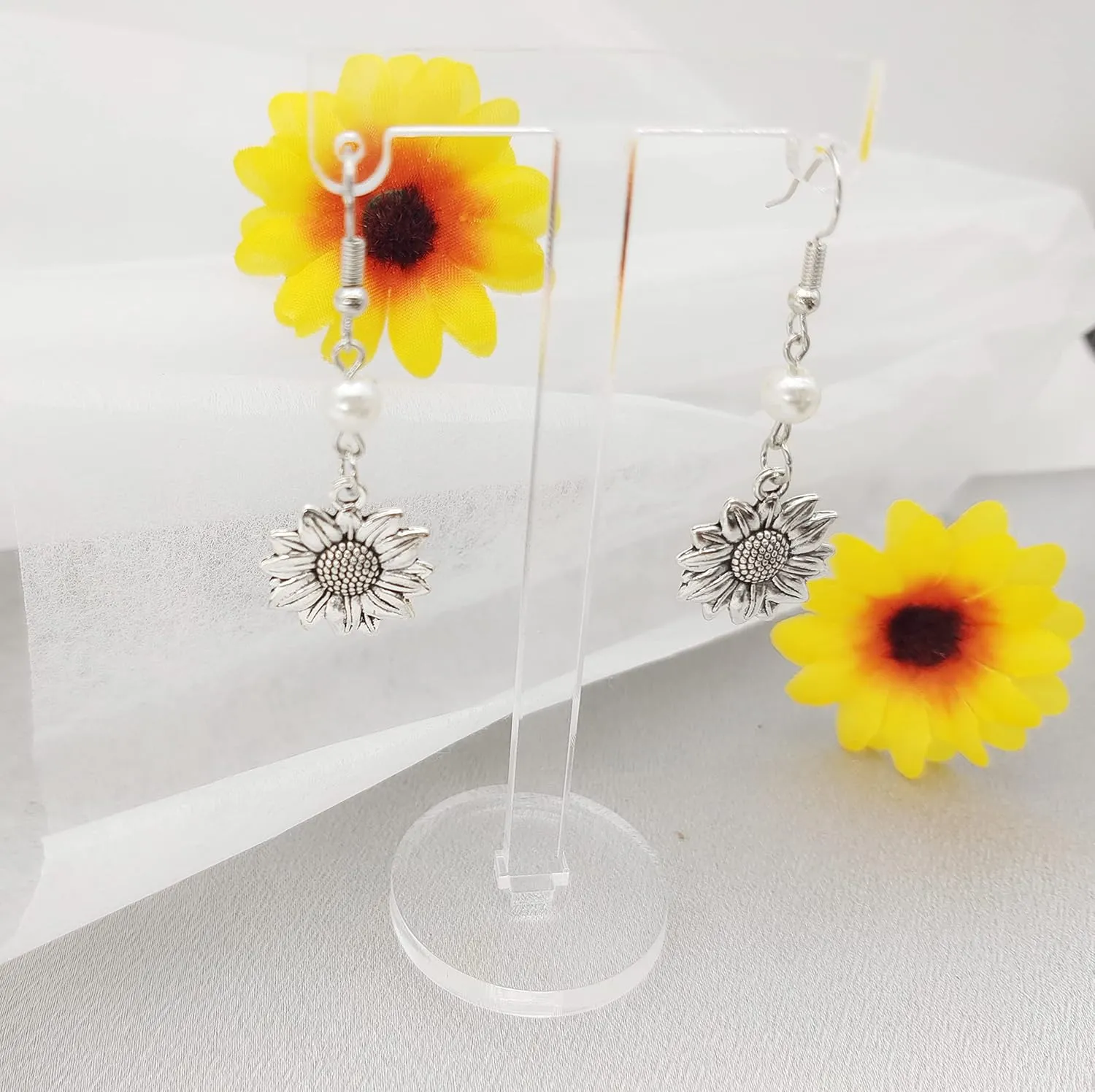 Modpide Vintage Gold Sunflower Pearl Dangle Earrings Sunflower Necklace Jewelry Set for Women