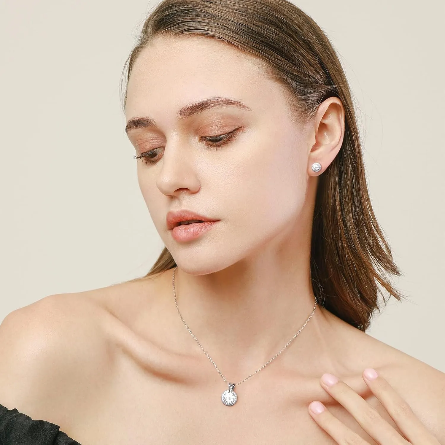 Moissanite Stud Earrings for Women and Men,Hypoallergenic 925 Sterling Silver Round eart 14K White Gold Plated Earrings,Diamond 1ct-2ct D-Color,Simple Gold Jewelry Gift for Women,For Family, Loved Ones, Friends