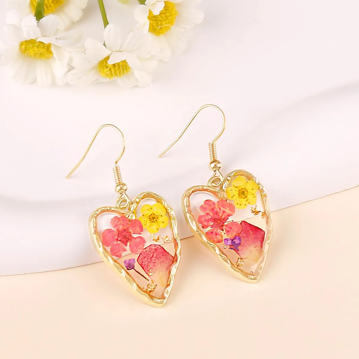 Personalized Handmade Wildflower Earrings Pressed Resin Dry Flowers Gold Teardrop Earrings Drop Dangle Earring For Women Girls Gift for Woman (Color 8)
