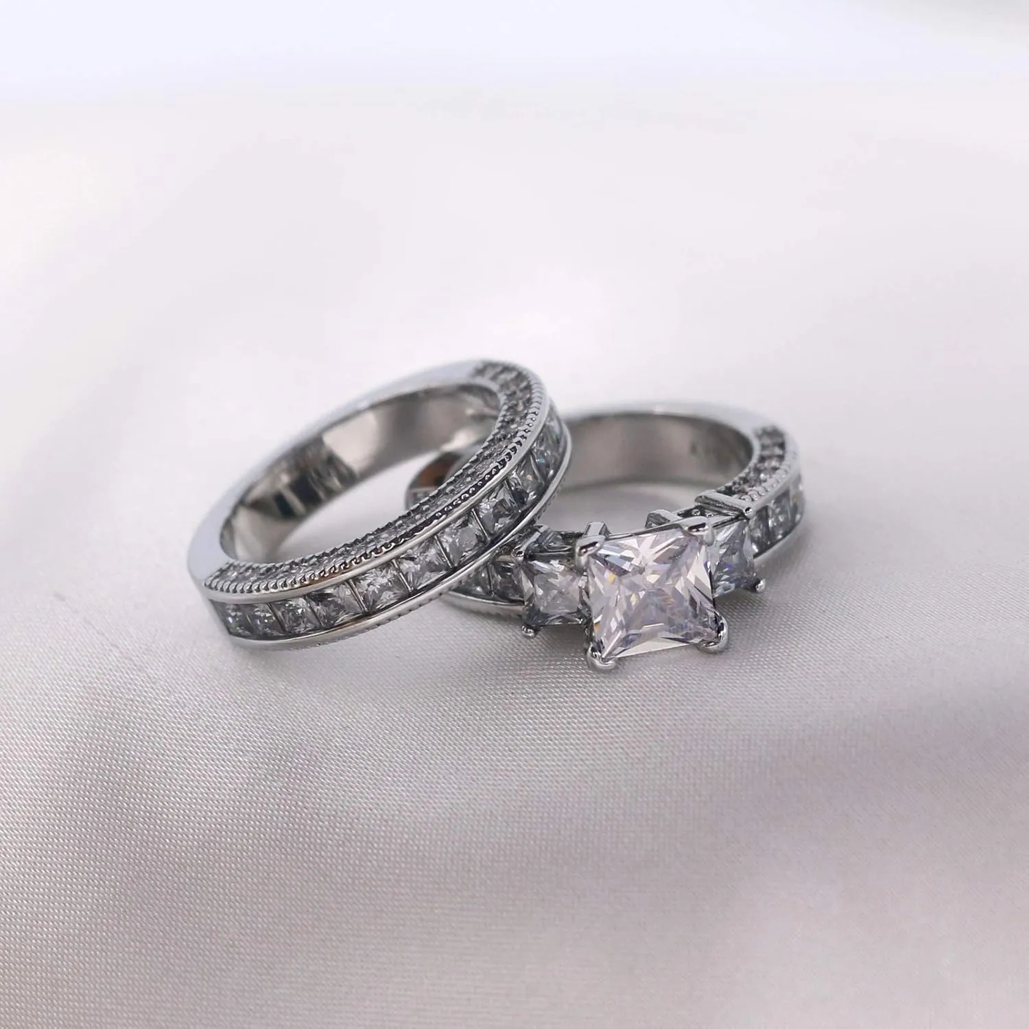 ringheart Couple Rings White Gold Filled 2pc Womens Wedding Ring Sets Cz Titanium Steel Mens Wedding BandPlease Buy 2 Rings for 1 Pair