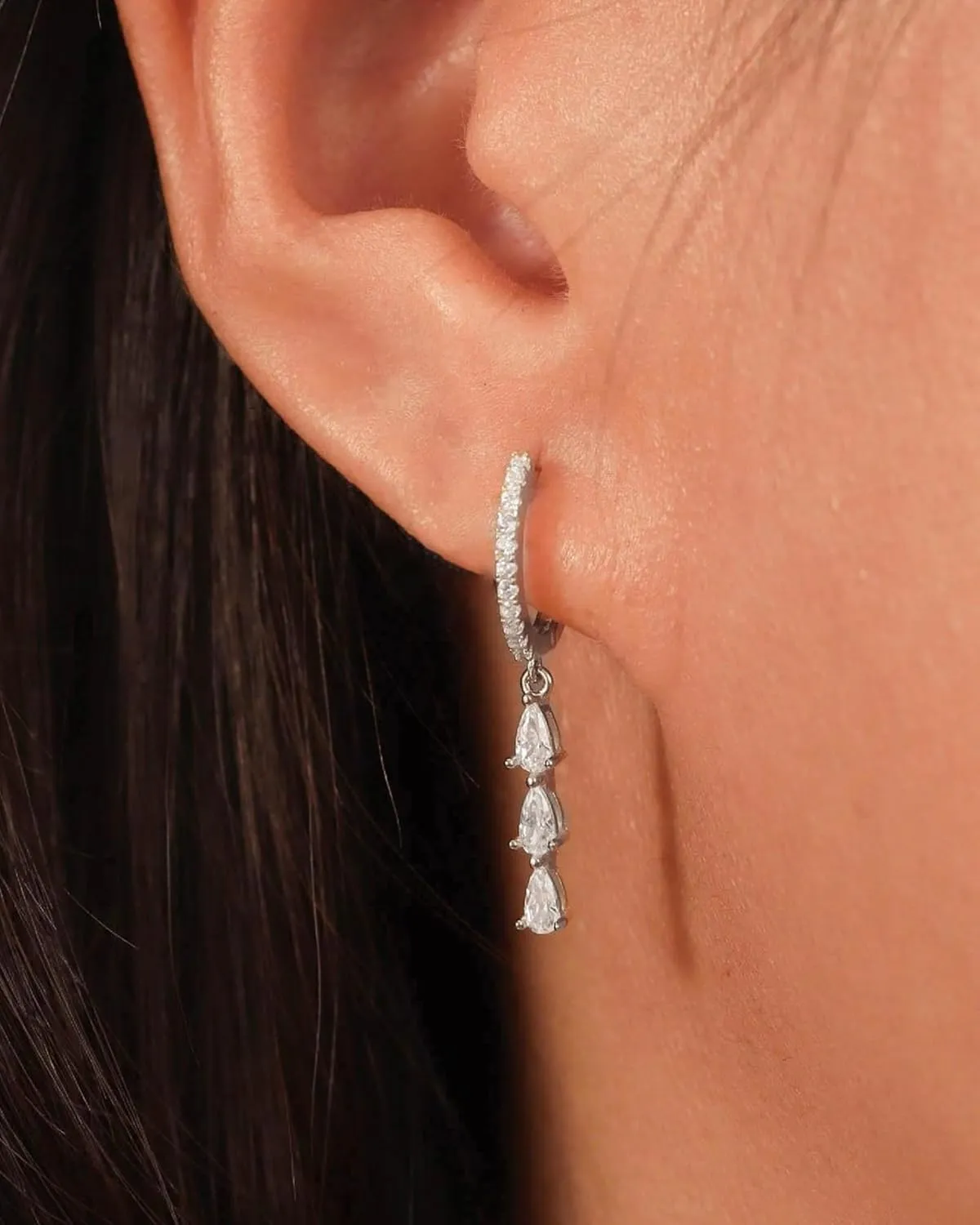 Silver Earrings for Women Dangle Silver Huggie Hoop Earrings Lightweight Hypoallergenic Dangle Earrings Minimalist Piercing Cartilage Hoops Earrings Crystal Earrings Trendy Jewelry Gifts for Her