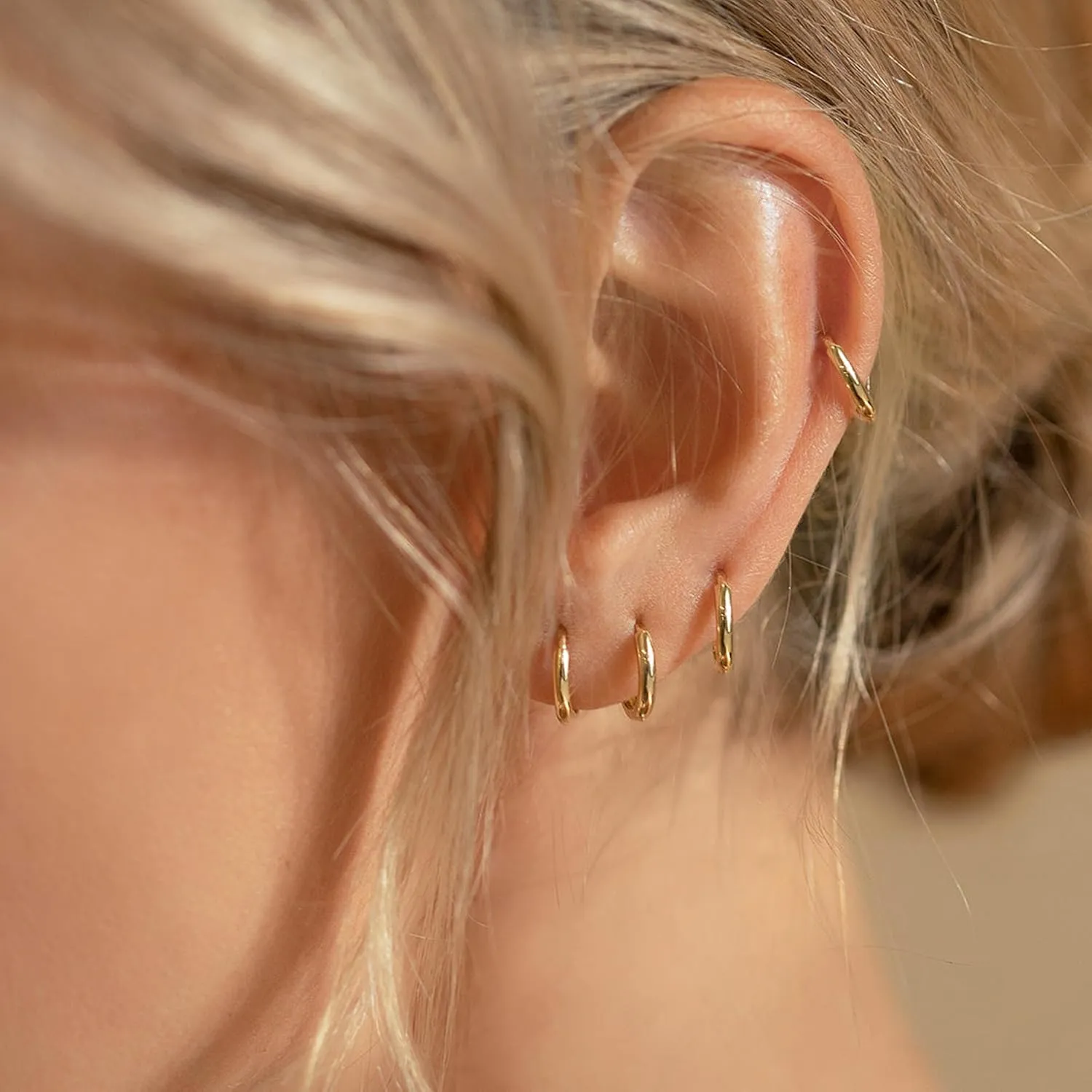 Small Hoop Earrings for Women Men 14k Real Gold Plated Huggie Hoop Earrings for Cartilage Helix Hypoallergenic Surgical Stainless Steel Earrings 6/8/10/12mm Thin Gold Hoops Set for Girls (2.0mm)