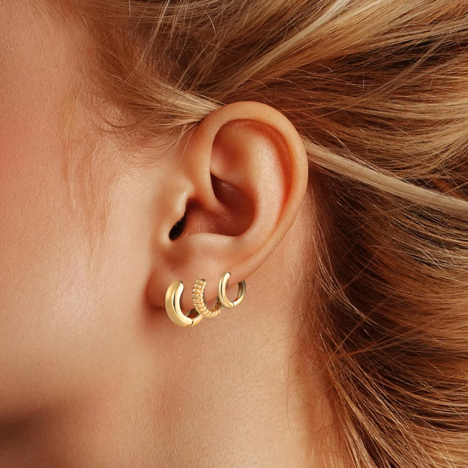 Wgoud 12 Pairs Hypoallergenic Surgical Steel Earrings for Sensitive Ears Waterproof Trendy Gold Small Stud Flat Back Stainless Steel Earrings for Women Men Hoop Cartilage Earring Set for Multiple Piercing